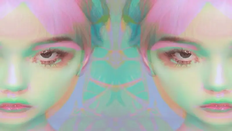 Claire Silver（クレア・シルバー） – AIと人間の共創をテーマにした注目のNFTアーティスト